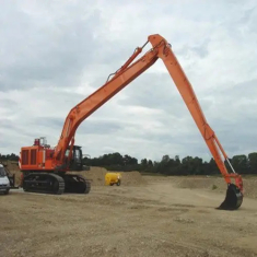 六盘水挖机加长臂挖掘机租赁之减少六盘水挖机挖斗损坏的方式 